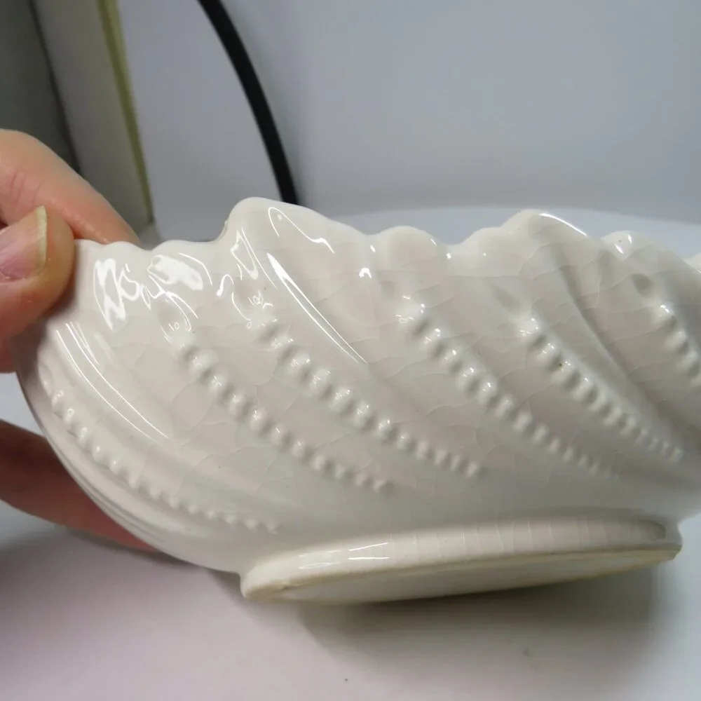 Antique Japanese Porcelain Shell Bowl Scrolled Handle & Beaded Detail CRAZING
